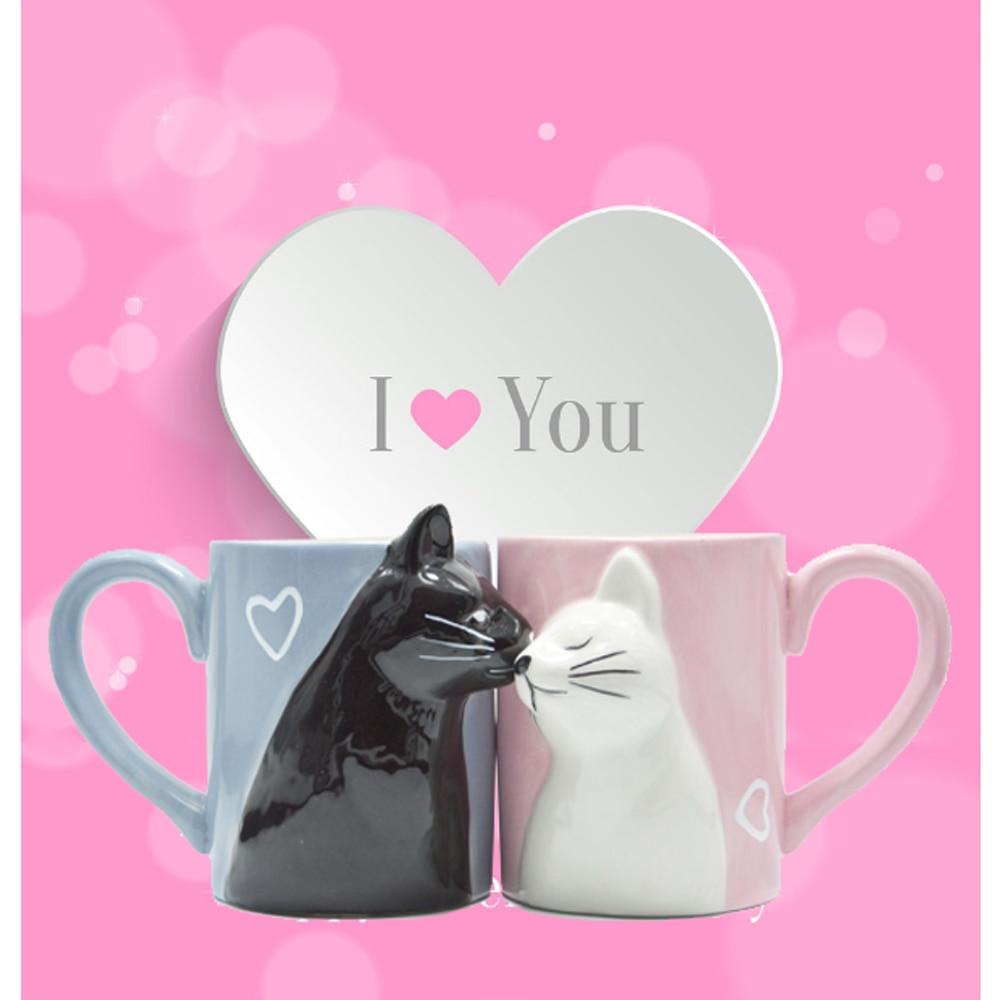 Kissing Cat Lovers Coffee Mugs