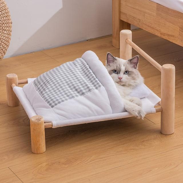 Cute Mini Wooden Cat Bed with Blanket – I Love Kittys